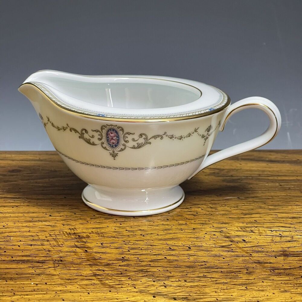Noritake SUTHERLAND Creamer 6726‎ Noritake Fine China Made In Japan
